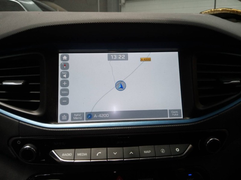 Recambio de sistema navegacion gps para hyundai ioniq hybrid referencia OEM IAM   