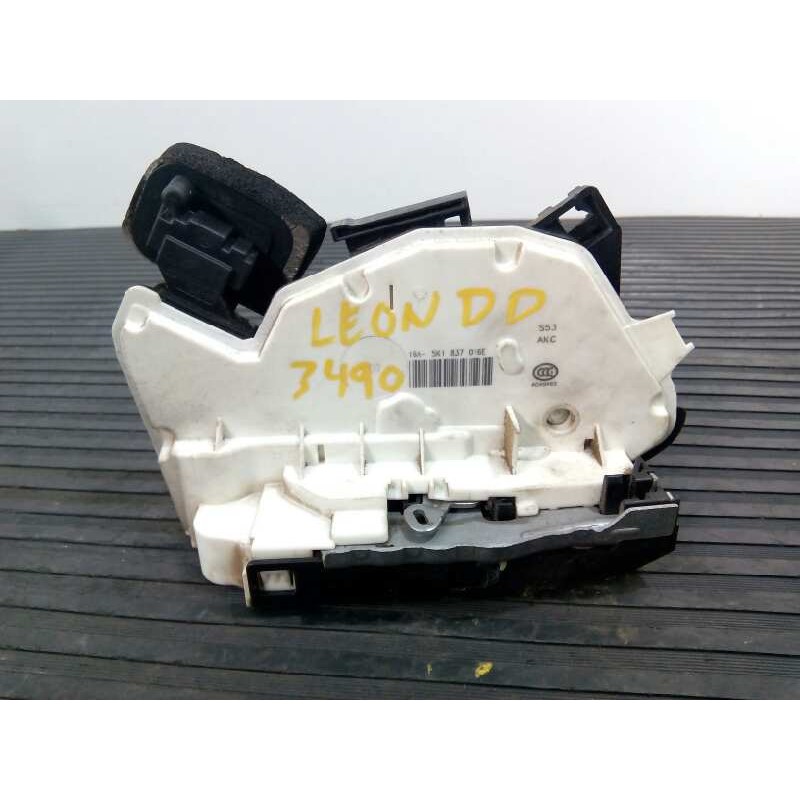 Recambio de cerradura puerta delantera derecha para seat leon st (5f8) reference referencia OEM IAM 5K1837016D  E1-B6-36-4
