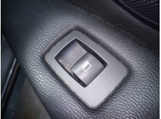 MANDO ELEVALUNAS DELANTERO DERECHO 