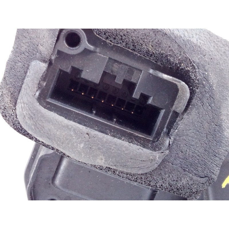 Recambio de cerradura puerta delantera izquierda para skoda rapid active referencia OEM IAM 5E1837015A  E1-B6-4-2