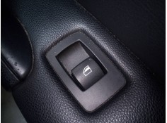 MANDO ELEVALUNAS TRASERO DERECHO 