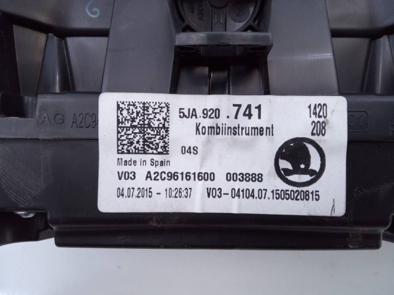 Recambio de cuadro instrumentos para skoda rapid active referencia OEM IAM 5JA920741 A2C9616600 E2-A1-18-1