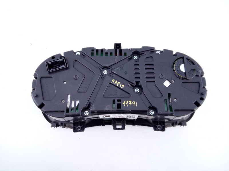 Recambio de cuadro instrumentos para skoda rapid active referencia OEM IAM 5JA920741 A2C9616600 E2-A1-18-1