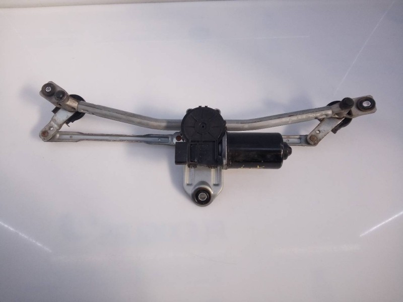 Recambio de motor limpia delantero para kia sportage concept 4x2 referencia OEM IAM   E2-B5-10-2