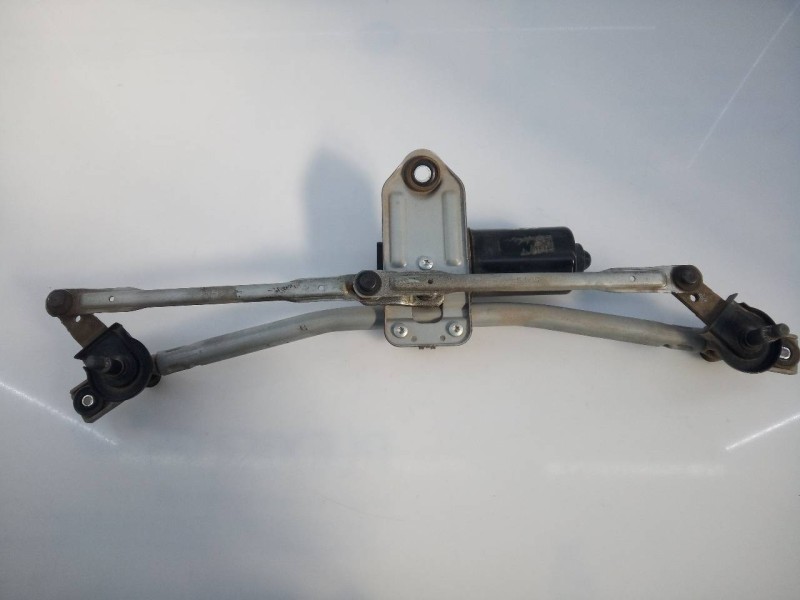 Recambio de motor limpia delantero para kia sportage concept 4x2 referencia OEM IAM   E2-B5-10-2