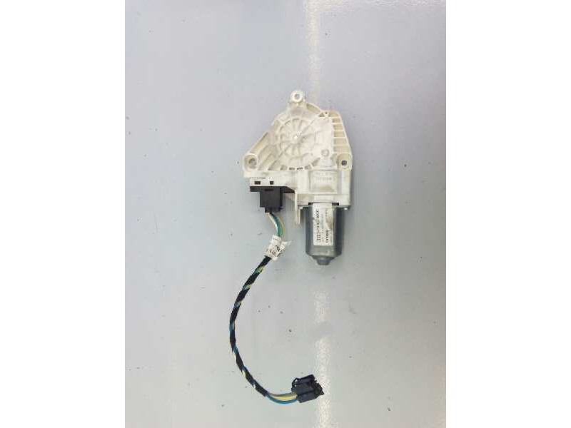 Recambio de motor elevalunas delantero derecho para audi a6 berlina (4f2) 2.0 tdi referencia OEM IAM 4F0959802D  E1-A5-47-2