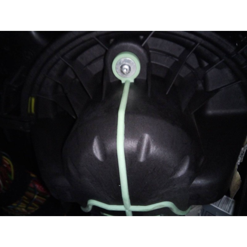 Recambio de ventilador calefaccion para bmw serie 3 berlina (e90) 318d referencia OEM IAM   