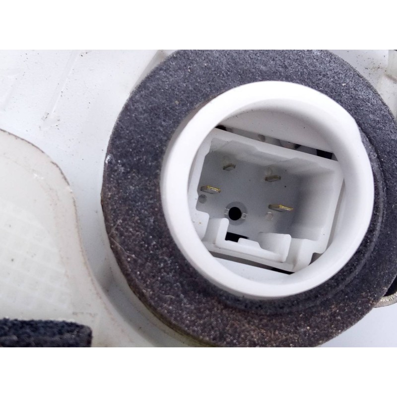 Recambio de cerradura puerta trasera derecha para toyota prius (nhw30) advance referencia OEM IAM   E2-B4-49-1