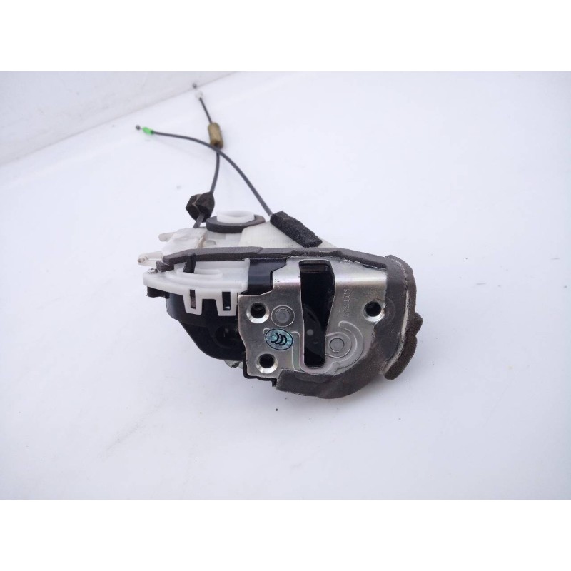 Recambio de cerradura puerta trasera derecha para toyota prius (nhw30) advance referencia OEM IAM   E2-B4-49-1