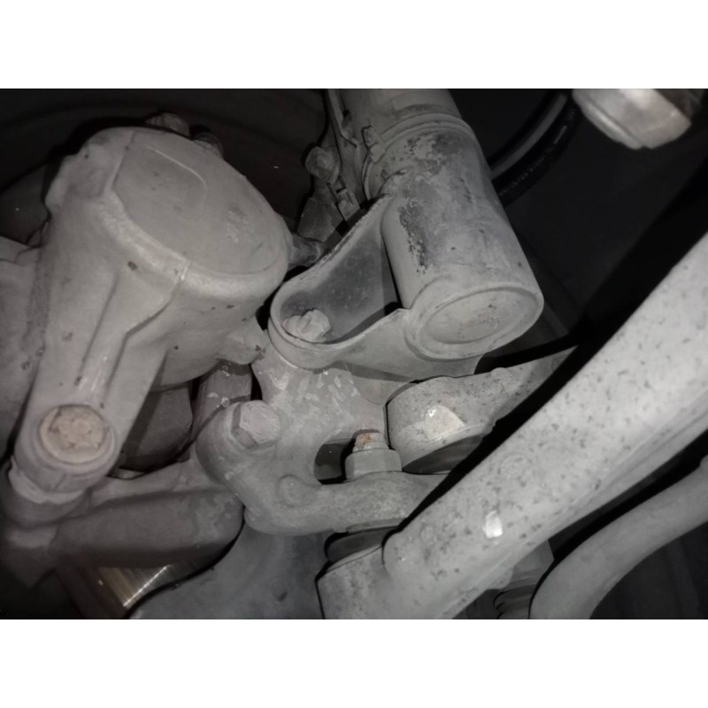 Recambio de mangueta delantera izquierda para mercedes-benz clase c (w204) lim. c 200 cdi referencia OEM IAM   