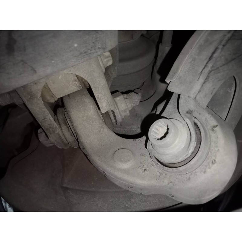 Recambio de mangueta trasera izquierda para mercedes-benz clase c (w204) lim. c 200 cdi referencia OEM IAM   