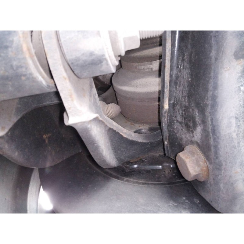 Recambio de mangueta trasera izquierda para volkswagen touareg (7l6) tdi v6 +motion referencia OEM IAM   