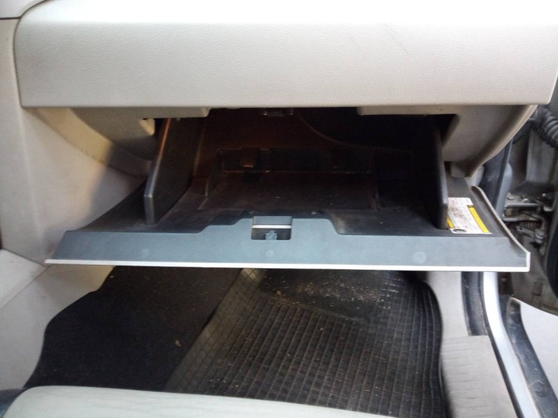 Recambio de guantera para jeep gr. cherokee (wh) 3.0 crd limited referencia OEM IAM   