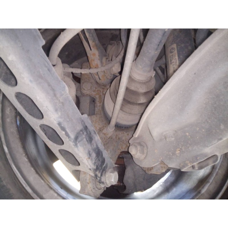 Recambio de mangueta trasera derecha para bmw serie 1 berlina (e81/e87) 118d referencia OEM IAM   