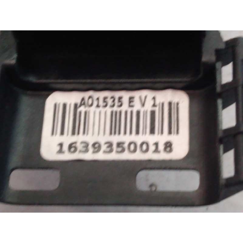 Recambio de cerradura puerta delantera derecha para peugeot partner kombi referencia OEM IAM 1639350018  E1-A4-47-1