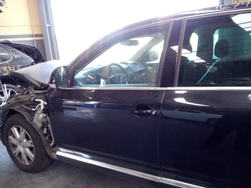Recambio de puerta delantera izquierda para volkswagen touareg (7l6) tdi v6 +motion referencia OEM IAM   