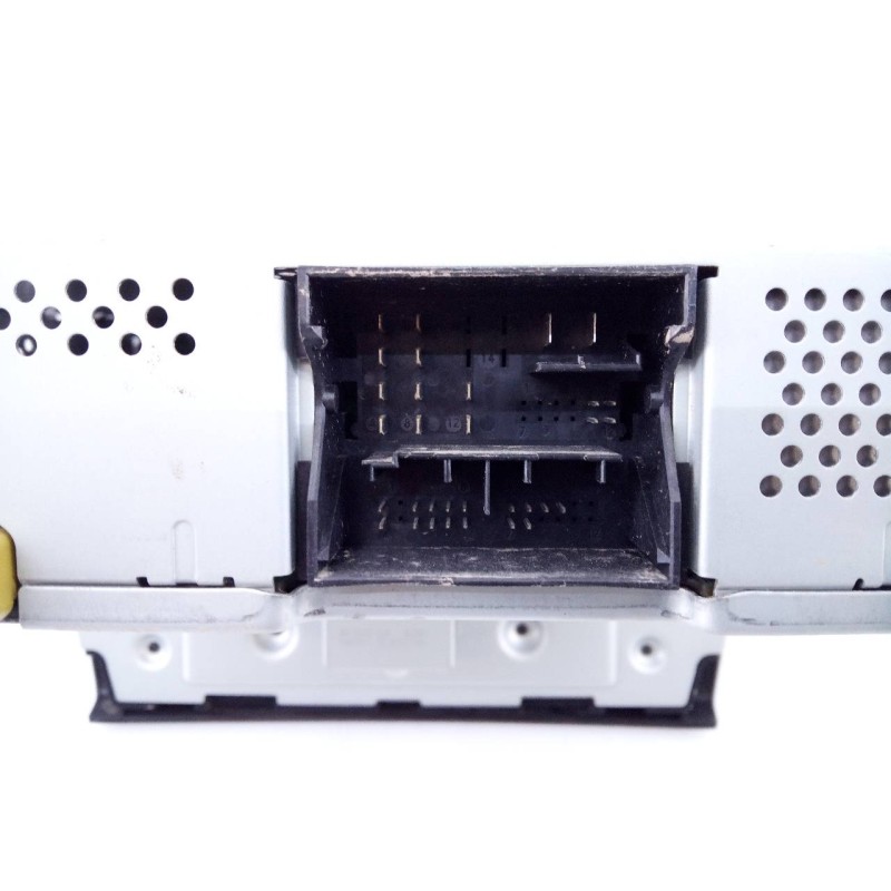 Recambio de sistema audio / radio cd para skoda rapid active referencia OEM IAM 5JA035871  E2-A1-10-7