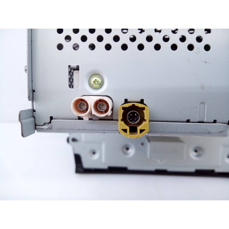 Recambio de sistema audio / radio cd para skoda rapid active referencia OEM IAM 5JA035871  E2-A1-10-7