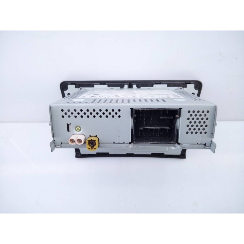 Recambio de sistema audio / radio cd para skoda rapid active referencia OEM IAM 5JA035871  E2-A1-10-7