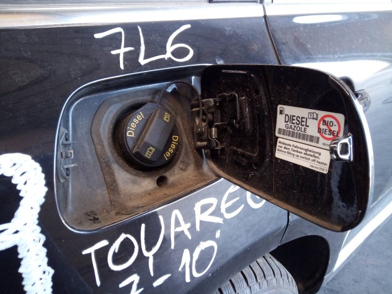 Recambio de tapa exterior combustible para volkswagen touareg (7l6) tdi v6 +motion referencia OEM IAM   