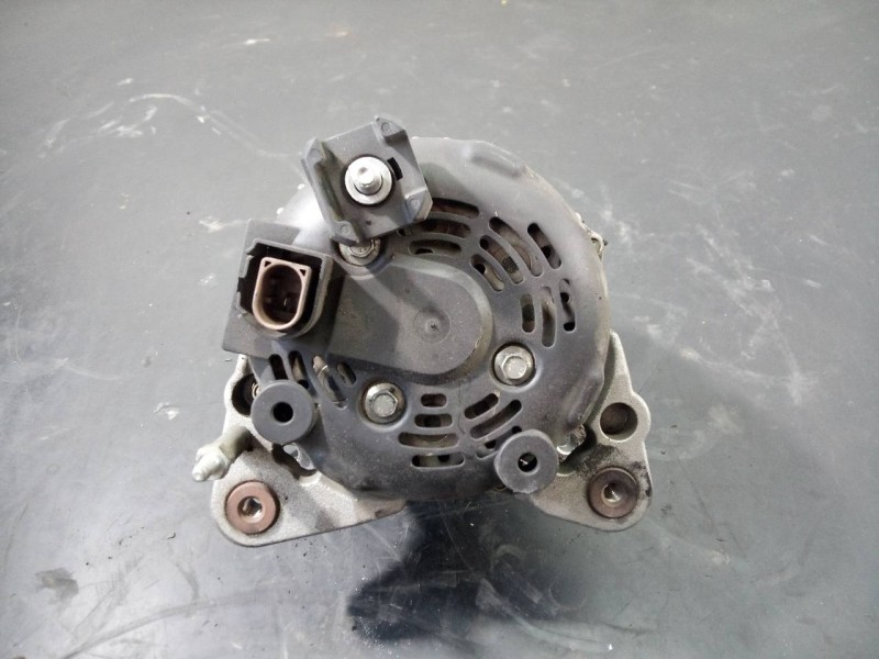 Recambio de alternador para volkswagen tiguan (5n2) r-line bluemotion referencia OEM IAM 03L903024  P3-B6-4-4