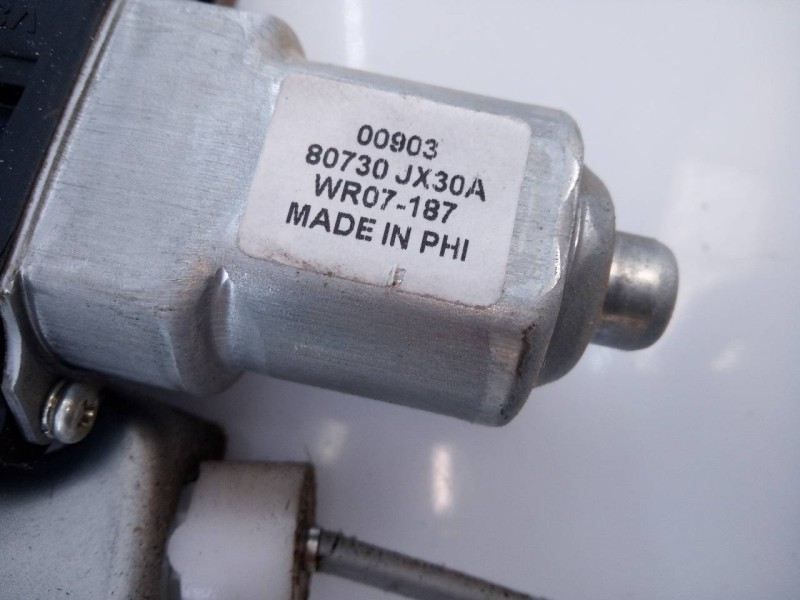 Recambio de elevalunas delantero derecho para nissan nv 200 (m20) kasten comfort referencia OEM IAM 80730JX30A  E2-A4-10-1