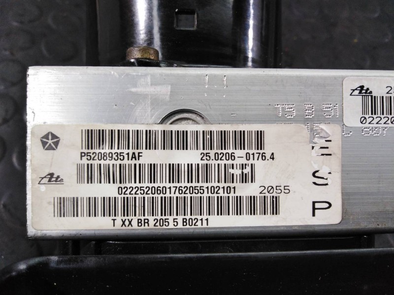 Recambio de abs para jeep gr. cherokee (wh) 3.0 crd limited referencia OEM IAM P52089351AF 25092543033 P3-A8-10-3