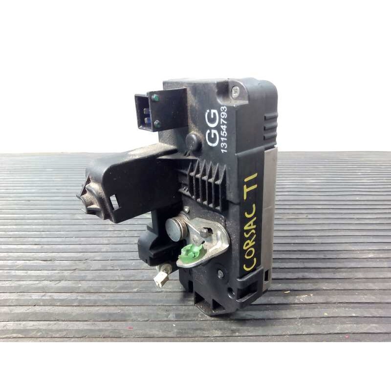 Recambio de cerradura puerta trasera izquierda para opel corsa c club referencia OEM IAM 13154793  E2-B6-25-1
