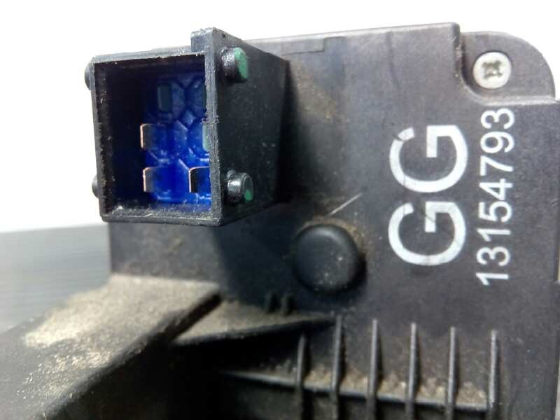 Recambio de cerradura puerta trasera izquierda para opel corsa c club referencia OEM IAM 13154793  E2-B6-25-1