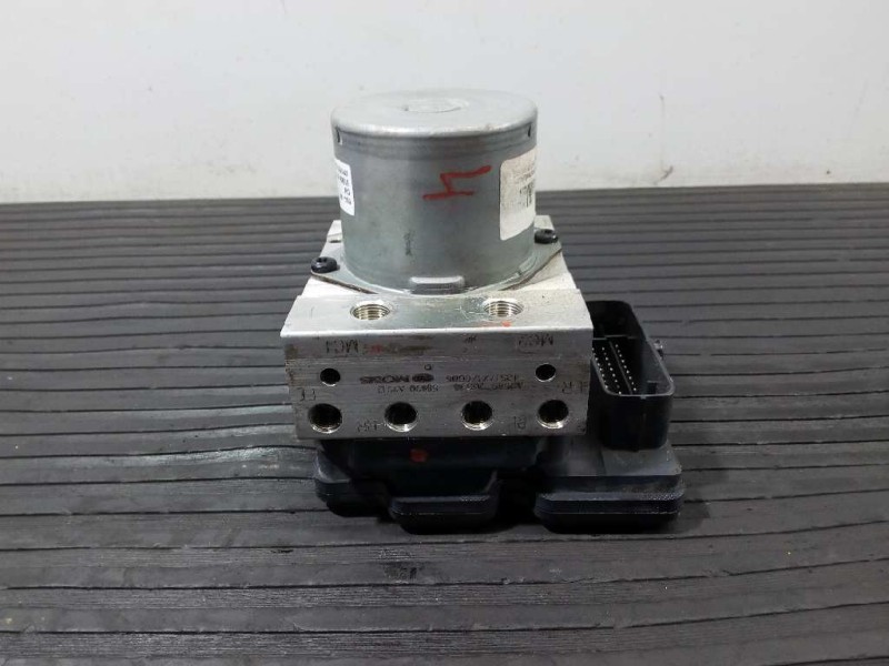 Recambio de abs para kia cee´d drive referencia OEM IAM A258920500 58920A2210 P3-A8-13-5