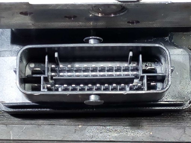 Recambio de abs para kia cee´d drive referencia OEM IAM A258920500 58920A2210 P3-A8-13-5