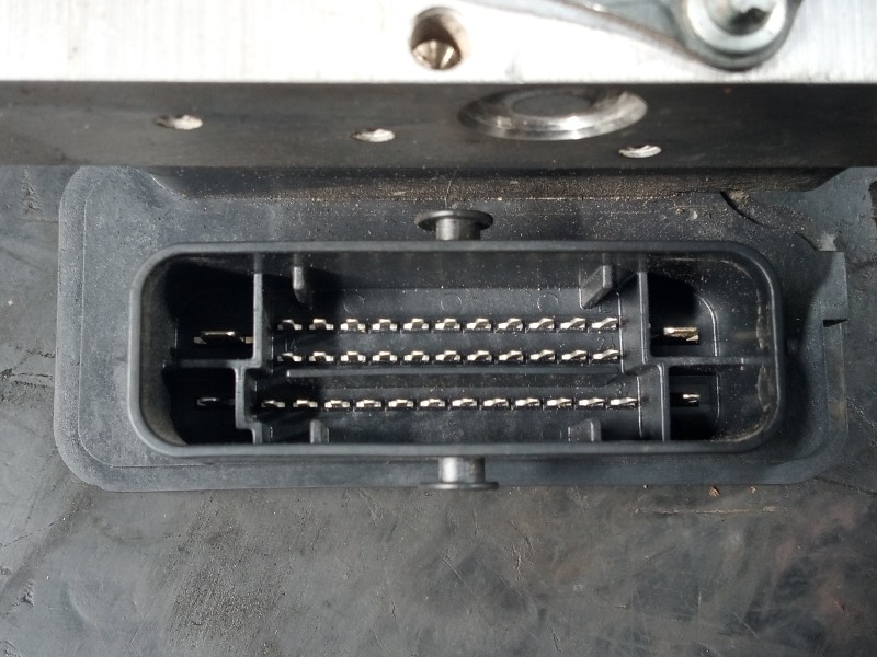 Recambio de abs para seat ibiza (kj1) style referencia OEM IAM 2Q0614517AG 0265292096 P3-B9-19-3