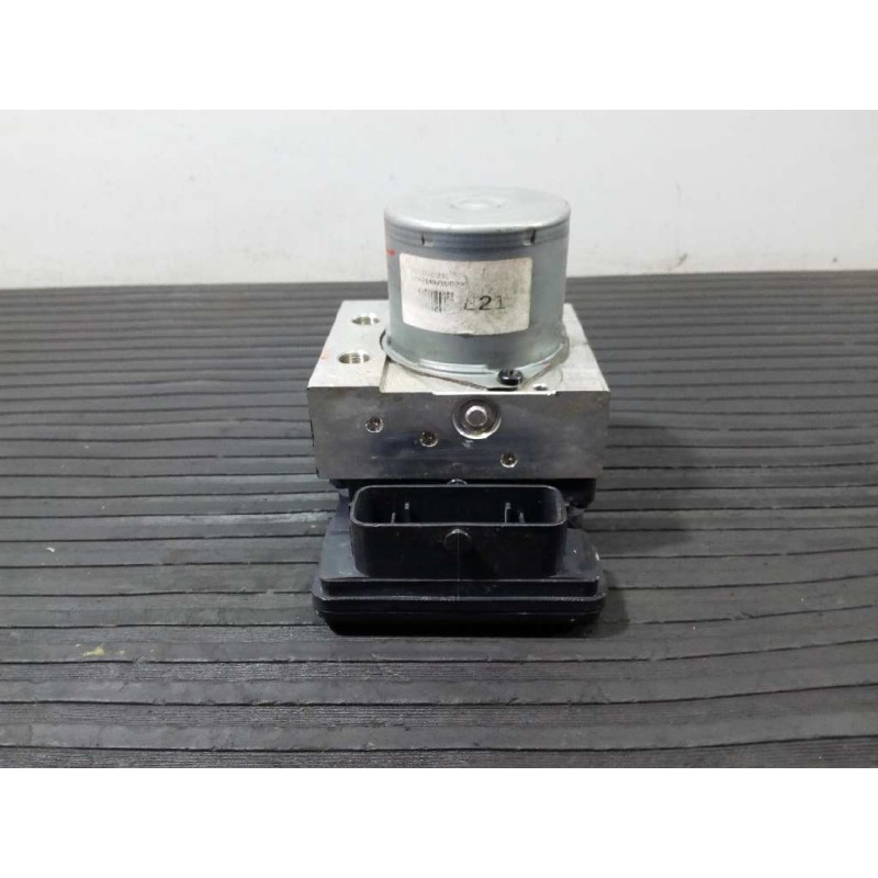 Recambio de abs para kia cee´d drive referencia OEM IAM A258920500 58920A2210 P3-A8-13-5
