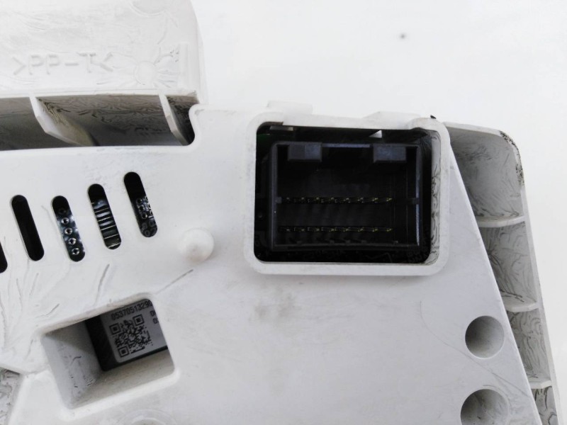 Recambio de cuadro instrumentos para jeep gr. cherokee (wh) 3.0 crd limited referencia OEM IAM 56050203AL 58994E E3-B6-22-5