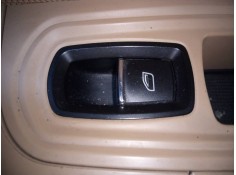 MANDO ELEVALUNAS DELANTERO DERECHO 