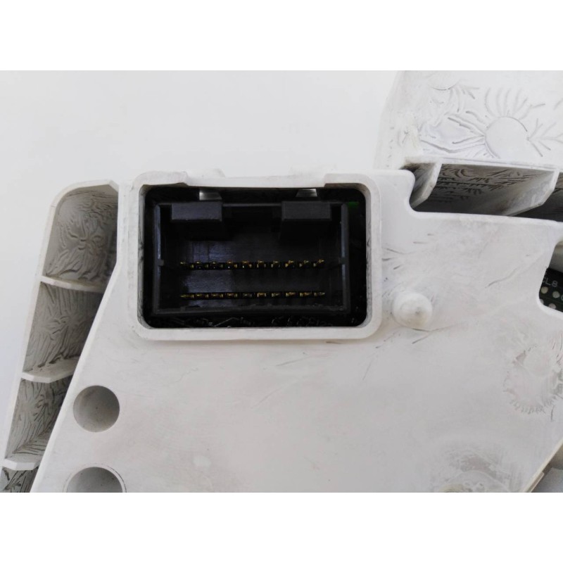 Recambio de cuadro instrumentos para jeep gr. cherokee (wh) 3.0 crd limited referencia OEM IAM 56050203AL 58994E E3-B6-22-5