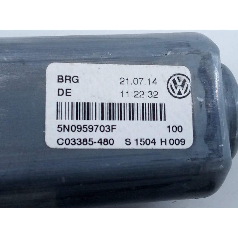 Recambio de motor elevalunas trasero izquierdo para volkswagen tiguan (5n2) r-line bluemotion referencia OEM IAM 5N0959703F  E1-