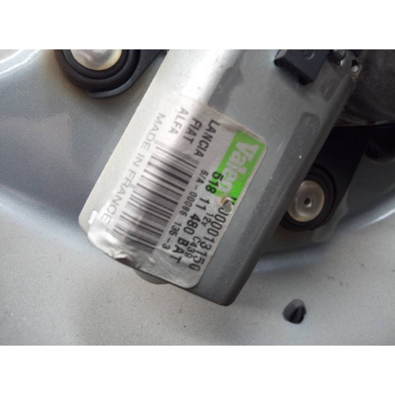 Recambio de motor limpia trasero para fiat doblo emotion referencia OEM IAM 51811480  