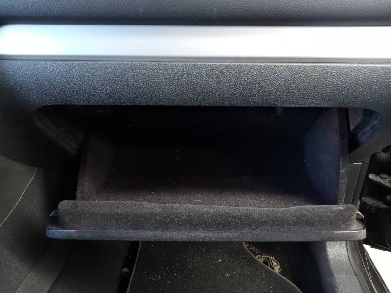 Recambio de guantera para volkswagen golf vi (5k1) advance referencia OEM IAM   