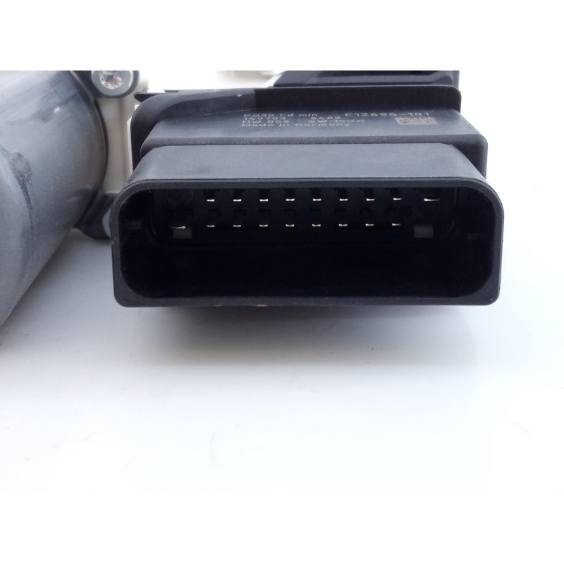 Recambio de motor elevalunas trasero izquierdo para volkswagen tiguan (5n2) r-line bluemotion referencia OEM IAM 5N0959703F  E1-