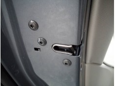 CERRADURA PUERTA TRASERA IZQUIERDA 