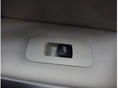 MANDO ELEVALUNAS DELANTERO DERECHO 