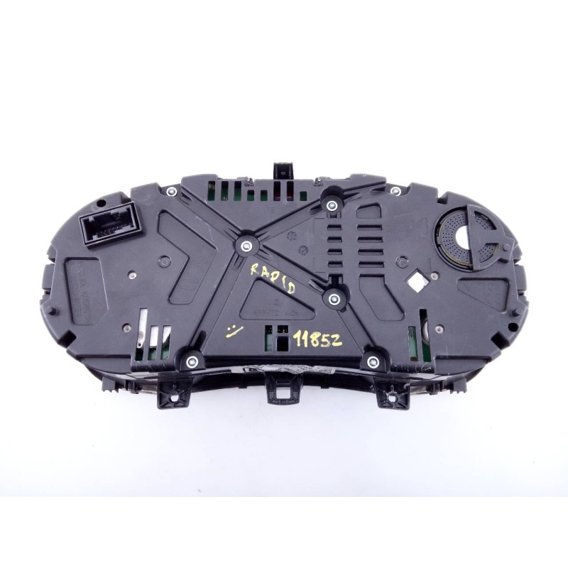 Recambio de cuadro instrumentos para skoda rapid active referencia OEM IAM 5JA920744  E2-A1-19-3