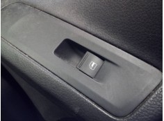 MANDO ELEVALUNAS DELANTERO DERECHO 