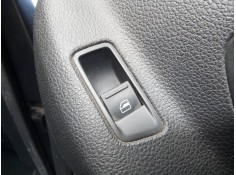 MANDO ELEVALUNAS TRASERO DERECHO 