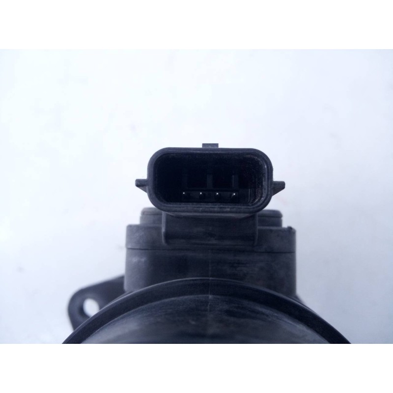 Recambio de caudalimetro para renault megane iii berlina 5 p referencia OEM IAM 8200702517 5WK97021 E2-A1-19-7