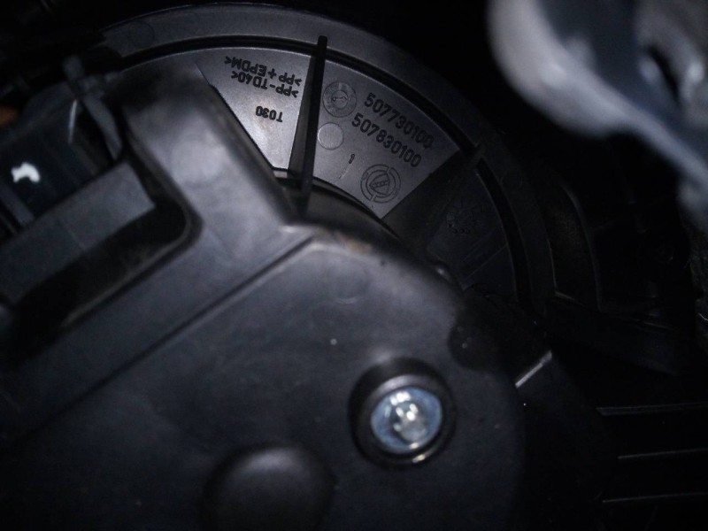 Recambio de ventilador calefaccion para fiat doblo emotion referencia OEM IAM 507830100 507830100 