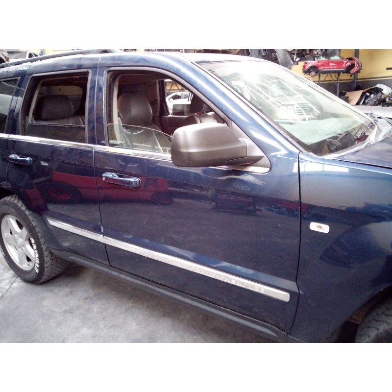 Recambio de puerta delantera derecha para jeep gr. cherokee (wh) 3.0 crd limited referencia OEM IAM   