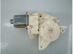 MOTOR ELEVALUNAS DELANTERO DERECHO A2048200142 E1-A2-28-2