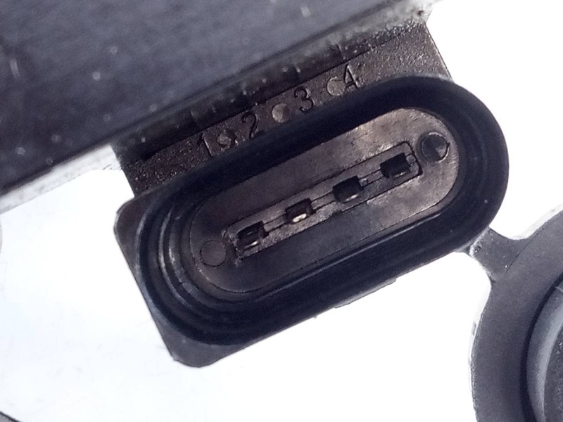 Recambio de motor limpia trasero para volkswagen golf vi (5k1) advance referencia OEM IAM 5K6955711A 0390201826 E1-B6-48-1